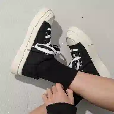 V05
