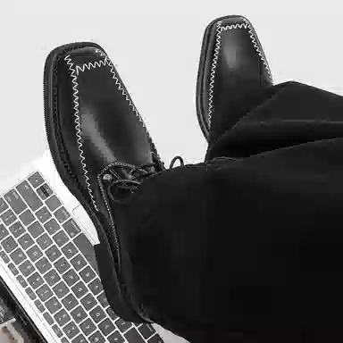 V05 Derby Shoes Black