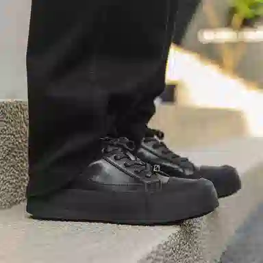 V05 Derby Shoes White