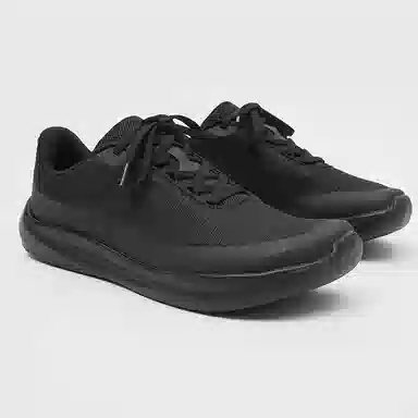 V05 Low Top Casual Sneakers