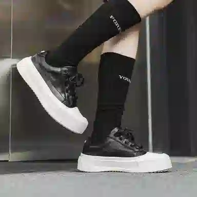 V05 Derby Shoes White