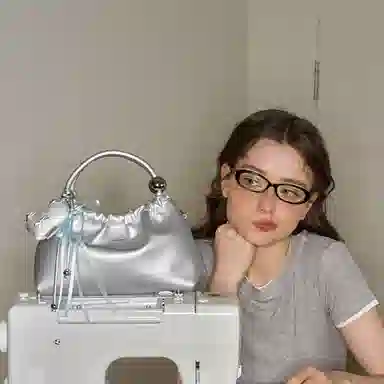 MUVA Cloud Bag Small