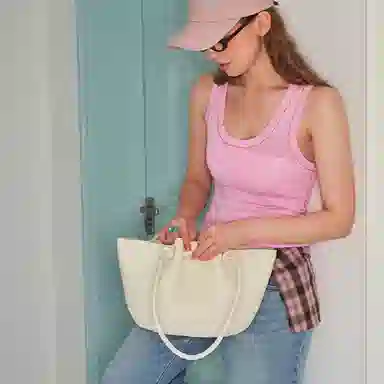 MUVA Tote