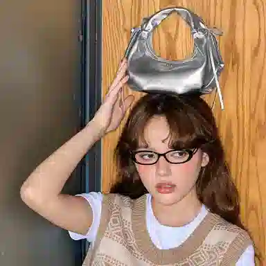 MUVA Cloud Ballet Small Handbag