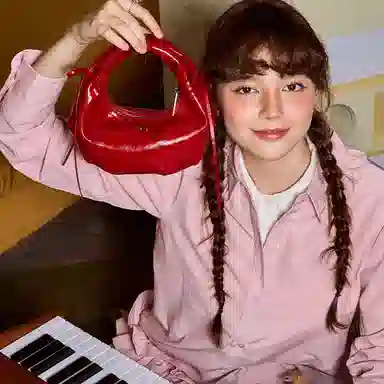 MUVA Cloud Ballet Small Handbag