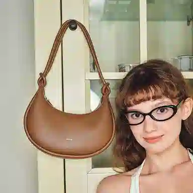 MUVA Crescent Shoulder Bag Black/Brown