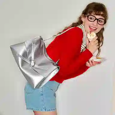 MUVA Tote