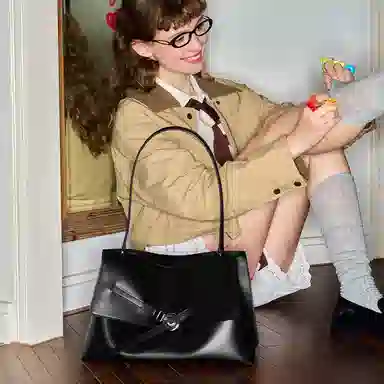 MUVA Tote