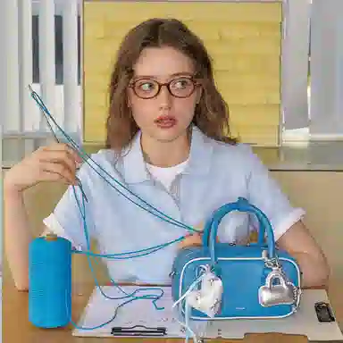 MUVA Boston Bag Medium