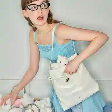 MUVA Leather Tote Bag