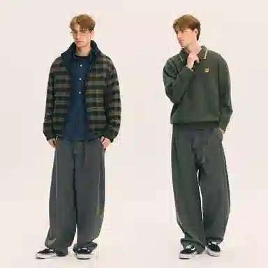 WILLIAM FOXSONS 2025TR Studio