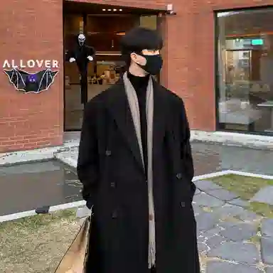 CUCHOHOMME Winter Coat Black