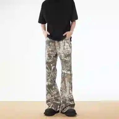 URS GGON Camo Cargo Pants