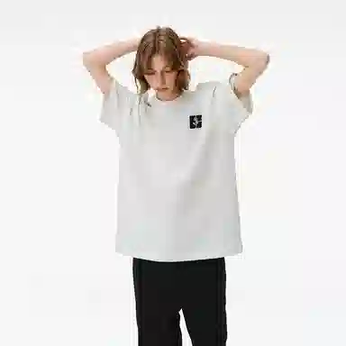 URS GGON Basic Loose Geometric Logo T-Shirt