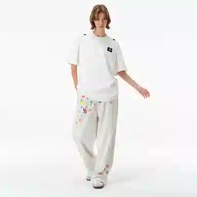 URS GGON Basic Loose Geometric Logo T-Shirt