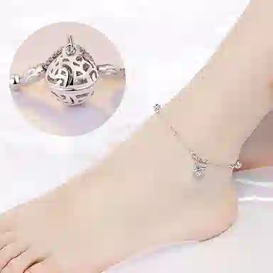 925