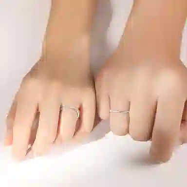 S925