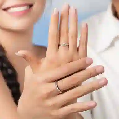 S925