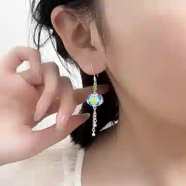 990