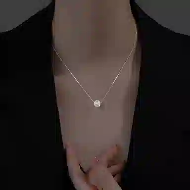 S925