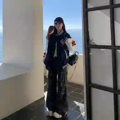 JIMI&JONS Embroidered Baseball Jacket