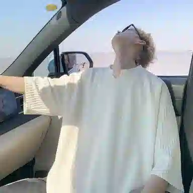 JIMIJONS T