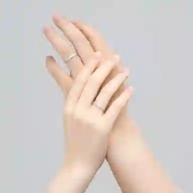 S925