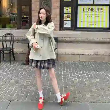 稻草人 休闲百搭时尚潮流舒适工装宽松韩版外套风衣 女款