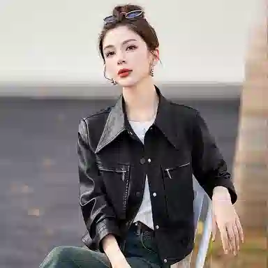 稻草人 时尚复古休闲潮流短款秋外套皮衣 女款