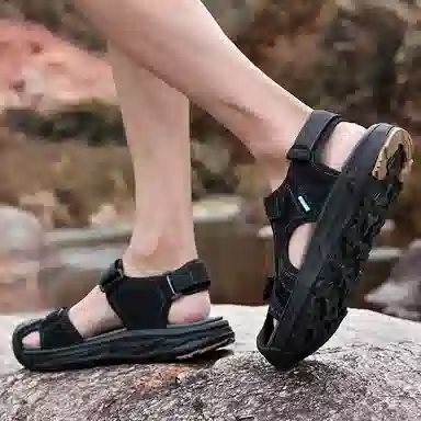 袋鼠头 魔术贴 穿脱方便 沙滩凉鞋 男款