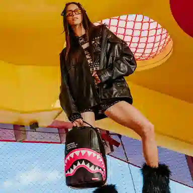 SPRAYGROUND sgLogo PVC