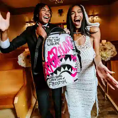 SPRAYGROUND sgLogo PVC