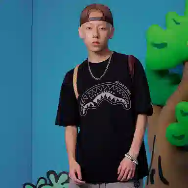 SPRAYGROUND x sgLogoT