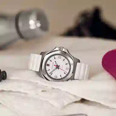 VICTORINOX 200 18mm 241921