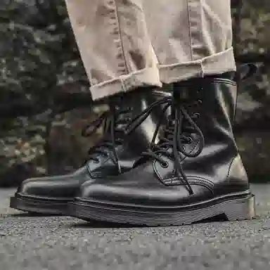 V ZERO FIVE Martin Boots Black