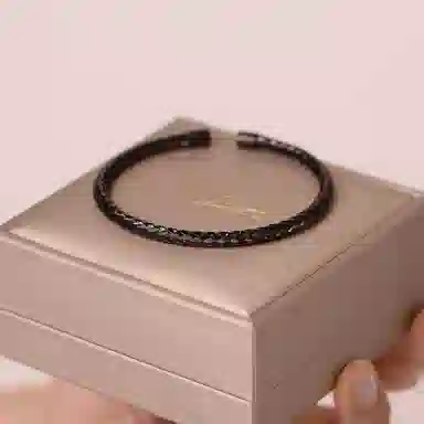 ACROWN