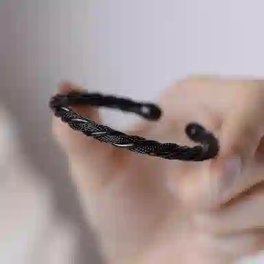 ACROWN