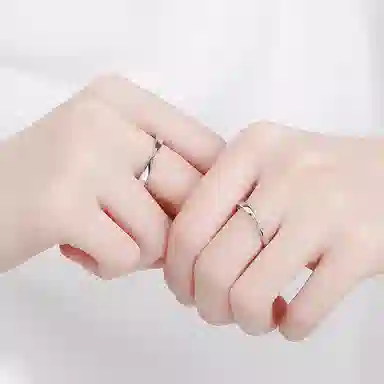 999