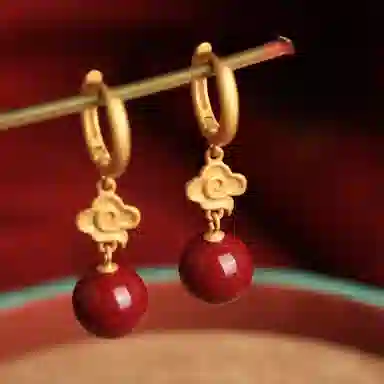 S925