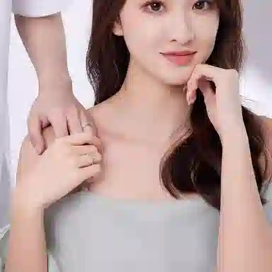 S925