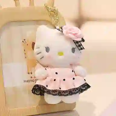 LFashion Life x Sanrio HelloKitty