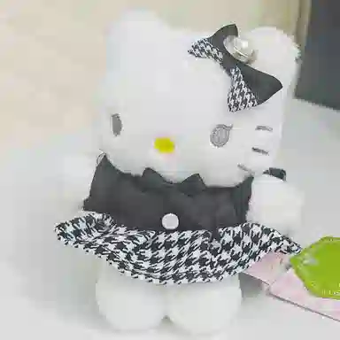 LFashion Life x Sanrio hello kitty