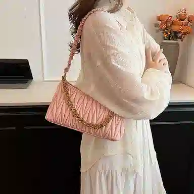JIANGLIDA Pleated Chain Bag