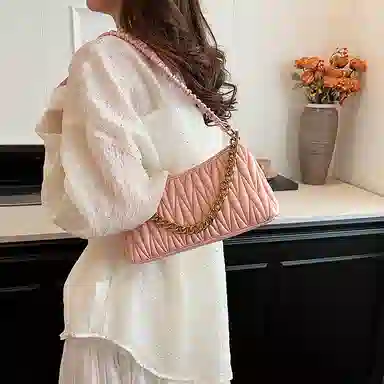 JIANGLIDA Pleated Chain Bag