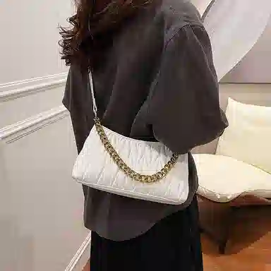 JIANGLIDA Pleated Chain Bag