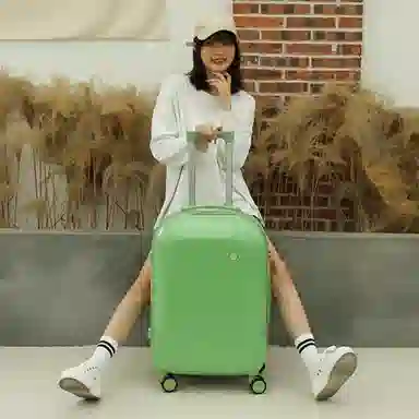 BRINCH 1820222426 ABS+PC