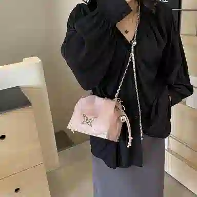 Bansusu Butterfly Shoulder Bag