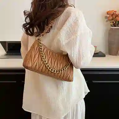 JIANGLIDA Pleated Chain Bag