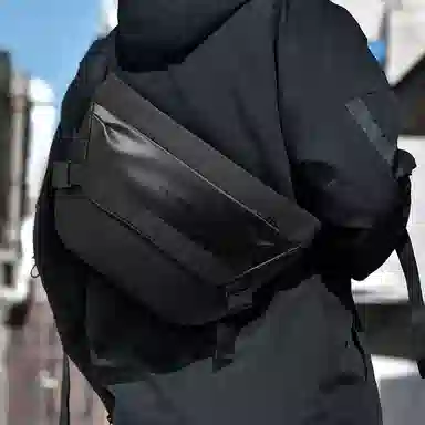 SWIMADE Messenger Bag Black