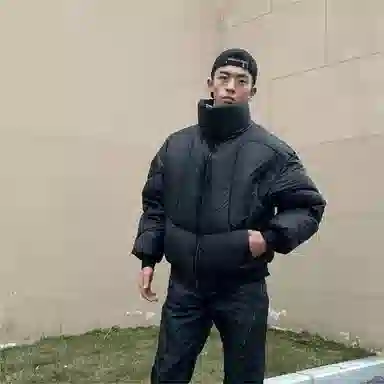 MARTHENAUT cleanfitbomber